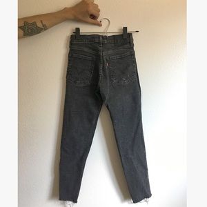 Levi’s 501 wedgie fit